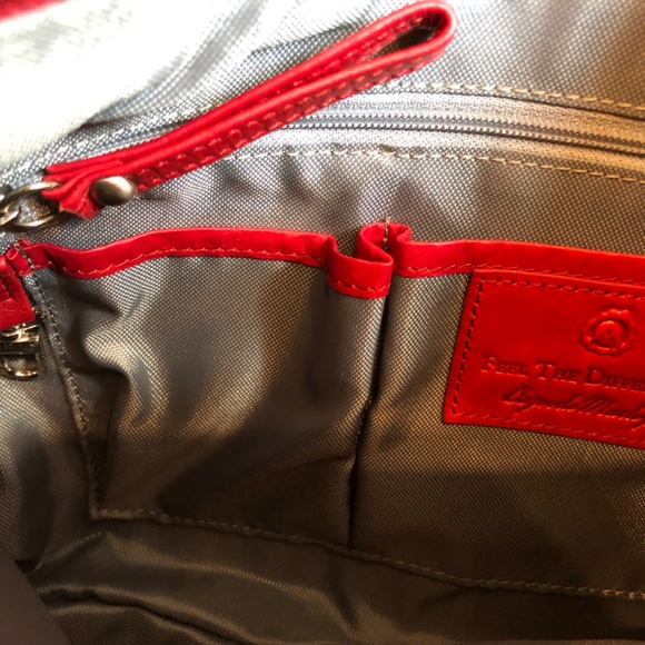 Osgood Marley Red Leather Shoulder Bag - Picture 3 of 8